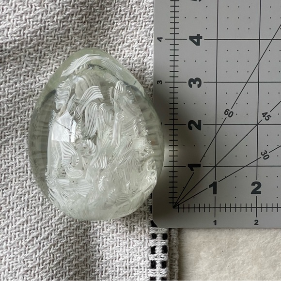 Art Glass MURANO Italy | Vintage | Hand Blown Glass Filigrana Paperweight Italy - Picture 12 of 13